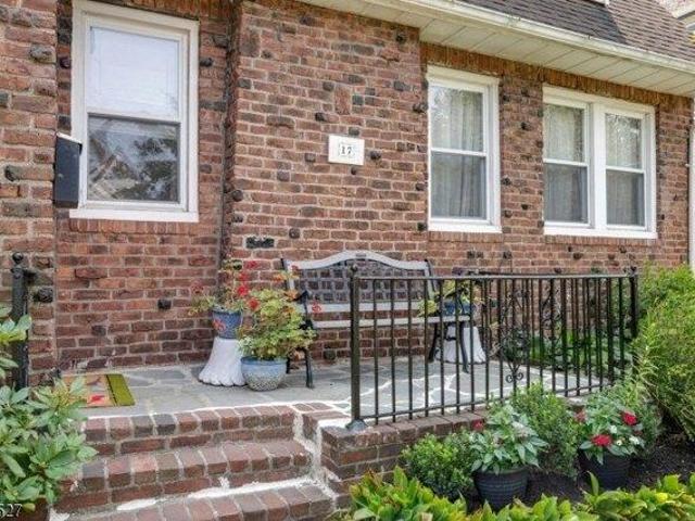 House for sale in Bloomfield, New Jersey