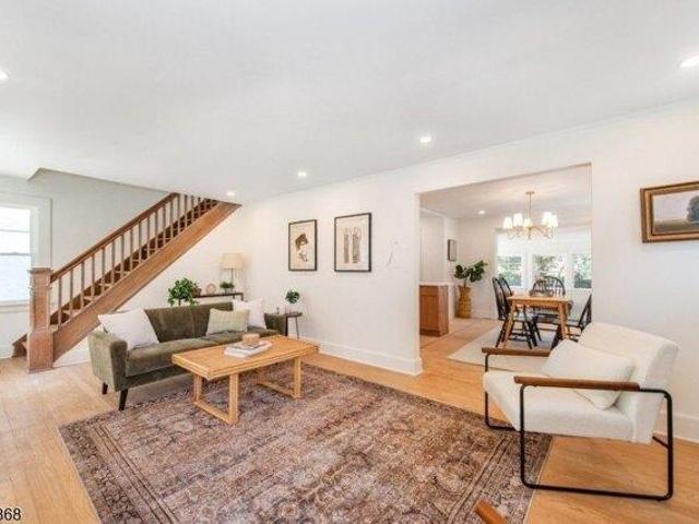 House for sale in Bloomfield, New Jersey