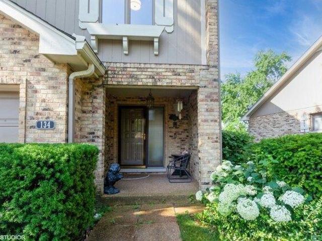 House for sale in Bloomingdale, Illinois
