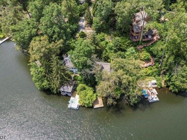 House for sale in Passaic, New Jersey