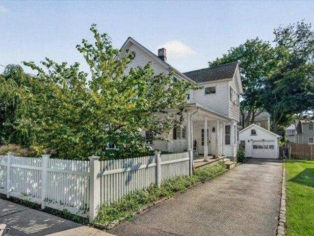 House for sale in Passaic, New Jersey