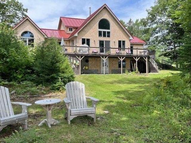 House for sale in Blue Hill, Maine