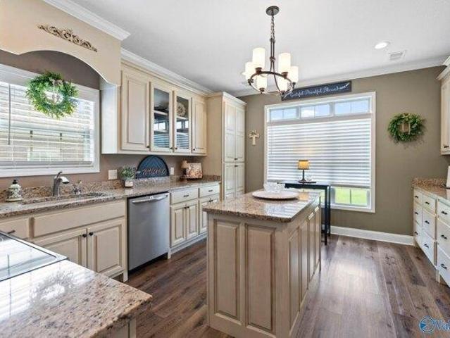 House for sale in Boaz, Alabama