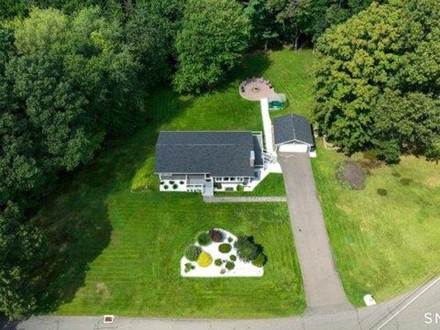 House for sale in Bolton, Capitol Planning Region