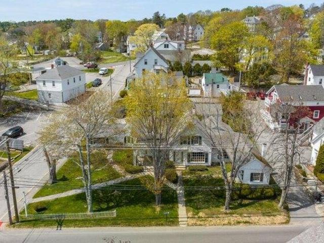 House for sale in Boothbay Harbor, Maine