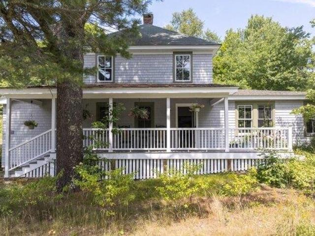 House for sale in Boothbay Harbor, Maine