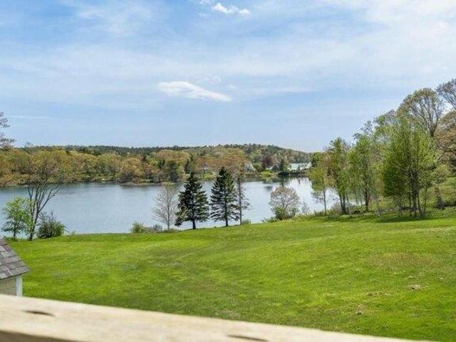 House for sale in Boothbay Harbor, Maine