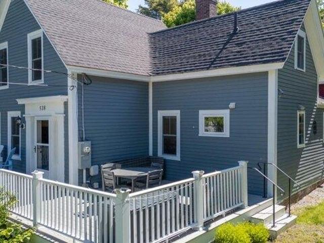 House for sale in Boothbay, Maine