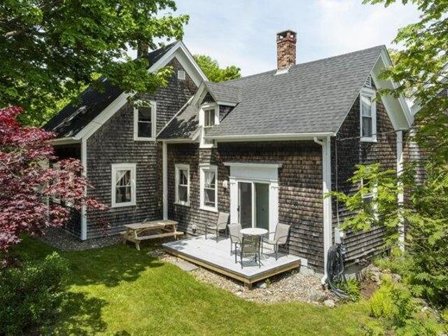 House for sale in Boothbay, Maine