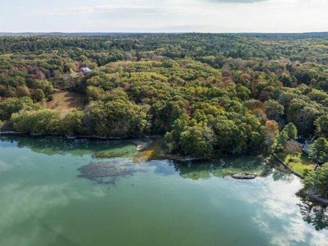 House for sale in Boothbay, Maine
