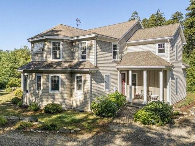 House for sale in Boothbay, Lincoln County