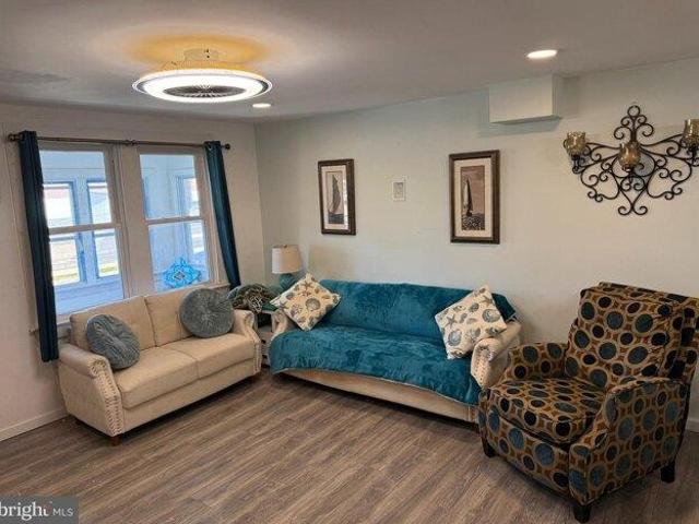 House for sale in Bordentown, New Jersey