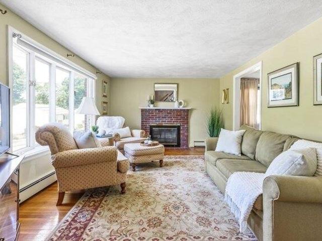 House for sale in West Roxbury, Boston