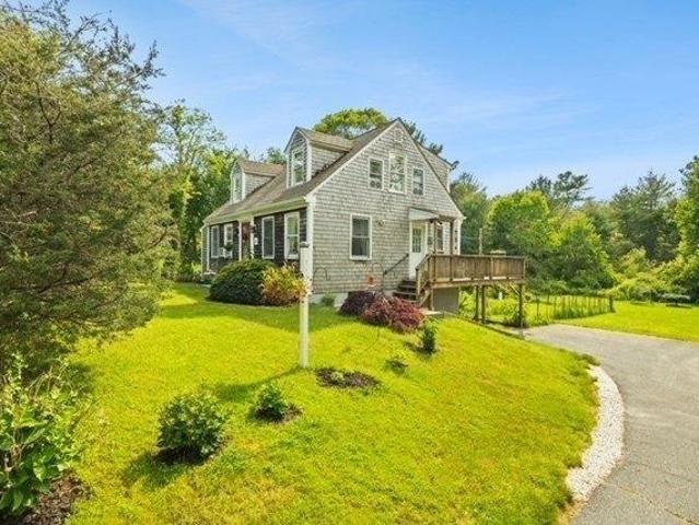 House for sale in Cataumet, Massachusetts
