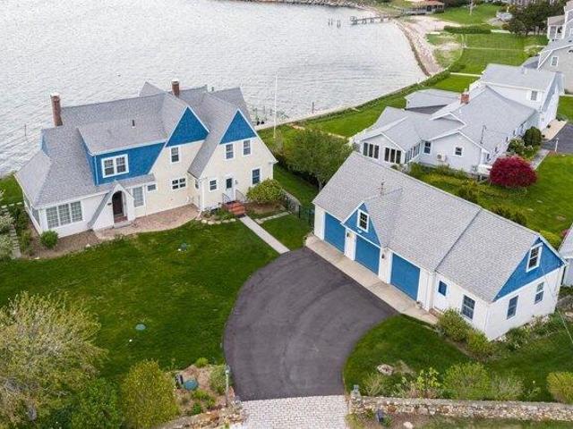 House for sale in Cataumet, Massachusetts