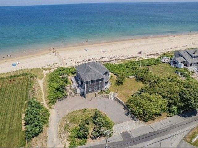 House for sale in Cataumet, Massachusetts