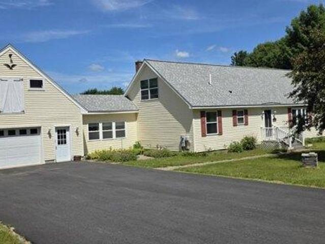 House for sale in Bowdoin, Maine