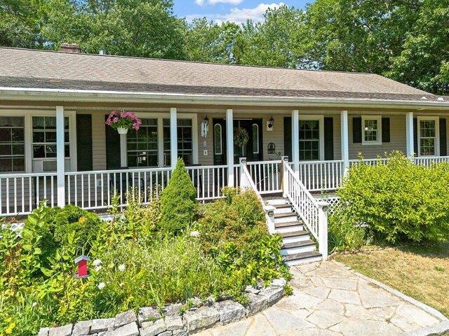 House for sale in Bowdoin, Maine