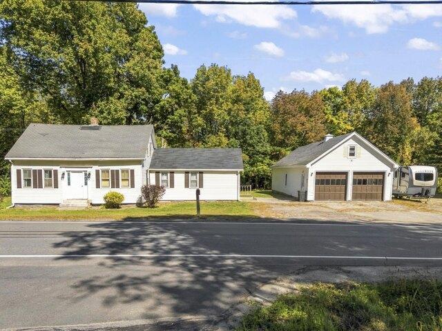 House for sale in Bowdoin Center, Bowdoin