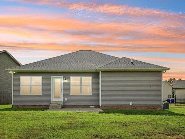 House for sale in Bowling Green, Kentucky