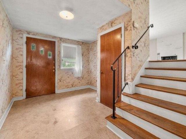 House for sale in Braintree, Massachusetts