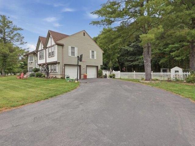 House for sale in Braintree, Massachusetts