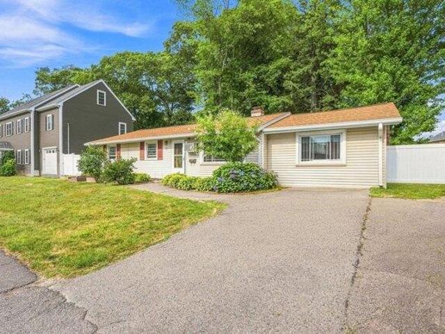 House for sale in Braintree, Norfolk County