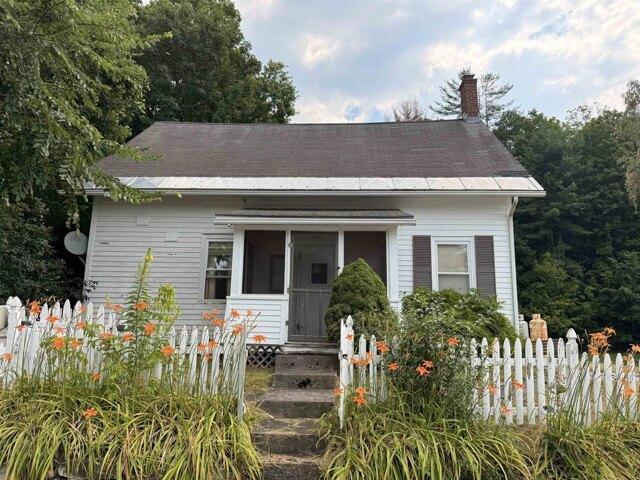 House for sale in Brandon, Vermont
