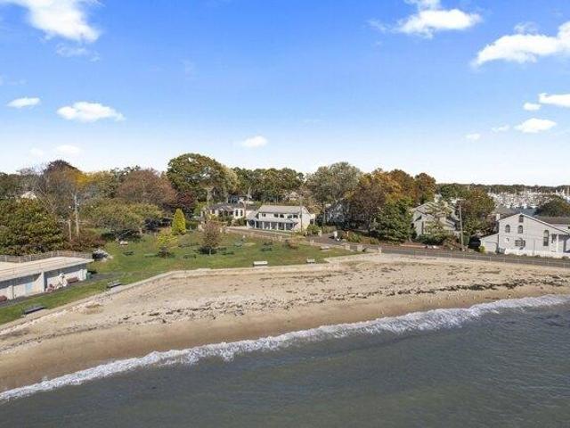 House for sale in Branford, Connecticut