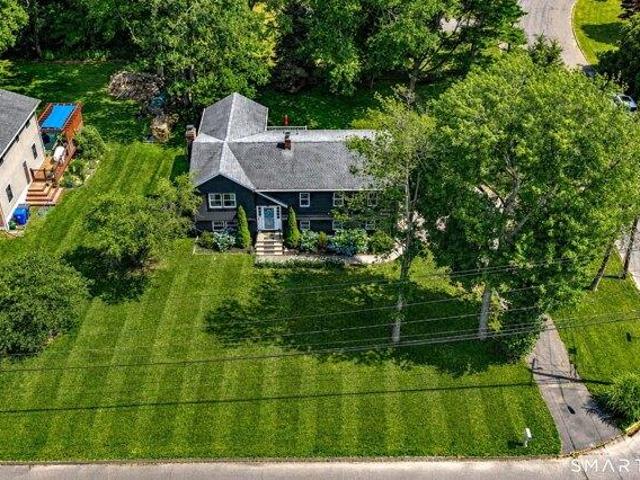 House for sale in Branford, Connecticut