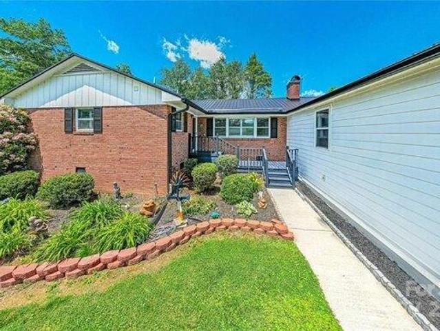 House for sale in Brevard, North Carolina