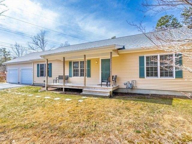 House for sale in Brewster, Massachusetts