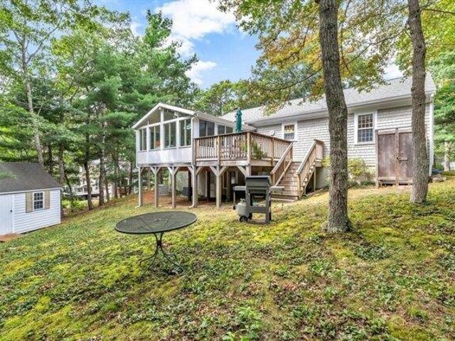 House for sale in Brewster, Barnstable County