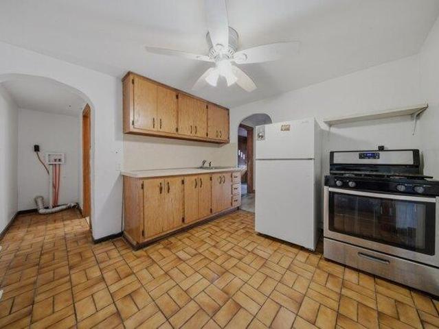 House for sale in Bridgeport, Connecticut