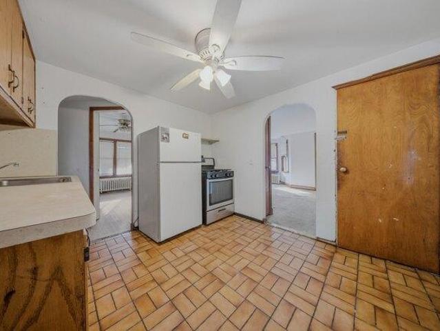 House for sale in Bridgeport, Connecticut