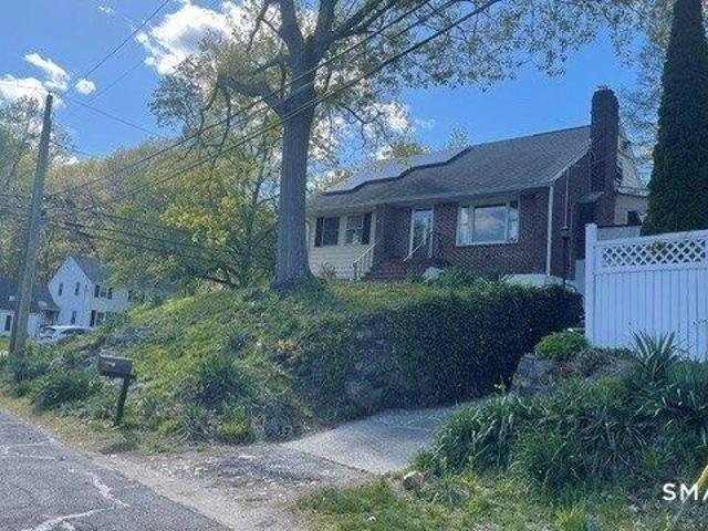 House for sale in Bridgeport, Connecticut