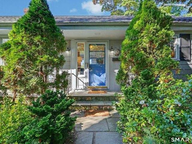 House for sale in Grover Hill, Bridgeport