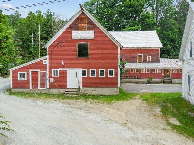 House for sale in Bridgewater Center, Bridgewater