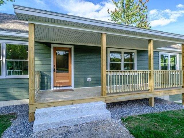 House for sale in Ingalls Hill, Bridgton