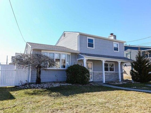 House for sale in Brigantine, New Jersey
