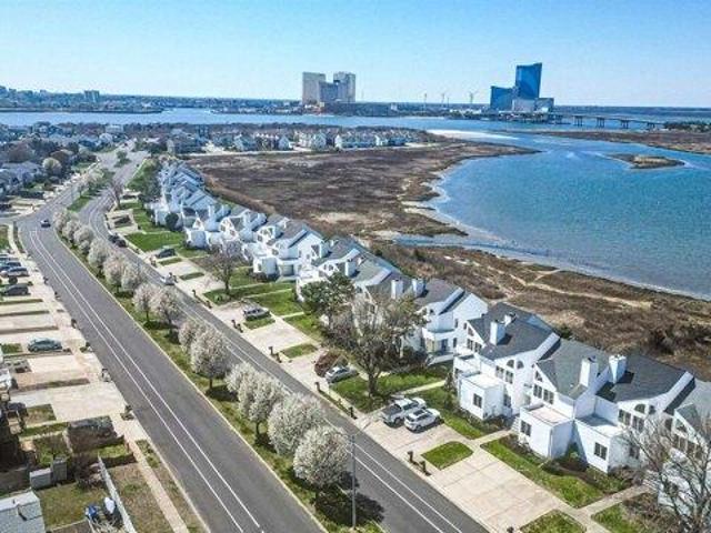 House for sale in Brigantine, New Jersey