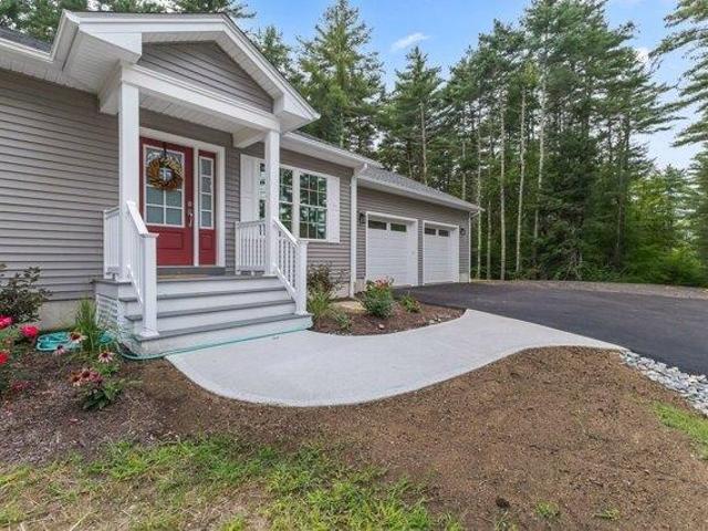 House for sale in Hampden, Massachusetts