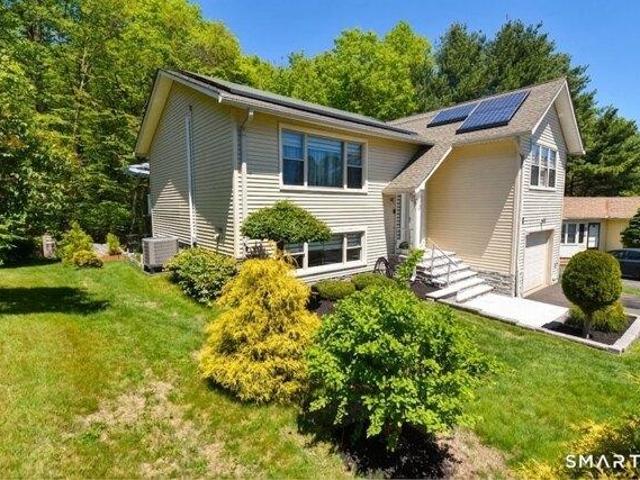House for sale in Bristol, Connecticut