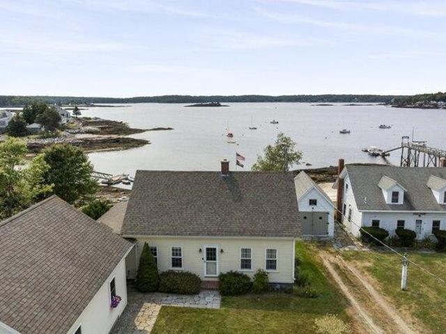 House for sale in Bristol, Maine