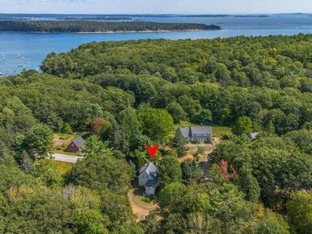 House for sale in Bristol, Lincoln County
