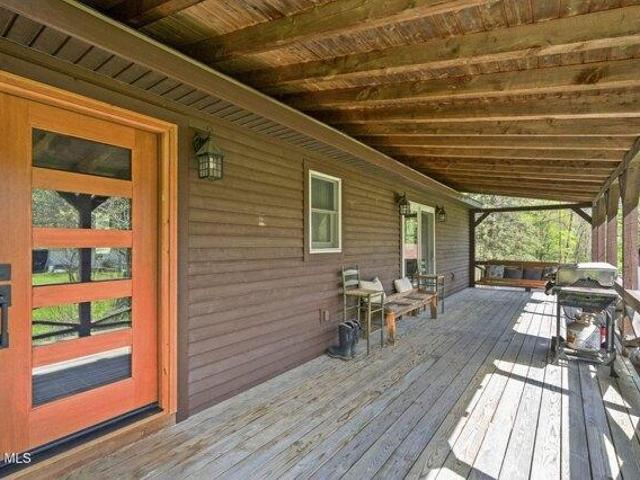 House for sale in Broadalbin, New York
