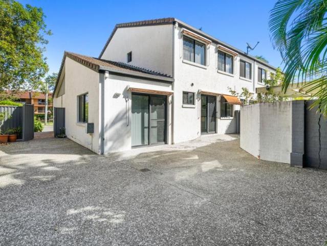 House for sale in Fernbrook, Queensland