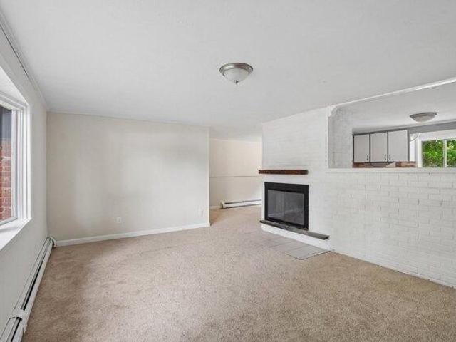 House for sale in Montello, Brockton