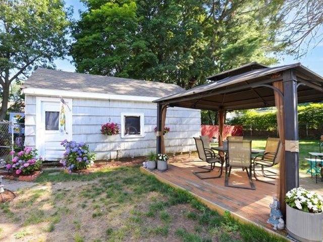 House for sale in Montello, Brockton