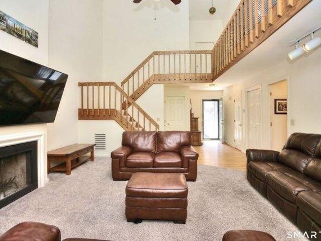 House for sale in Brookfield, Connecticut